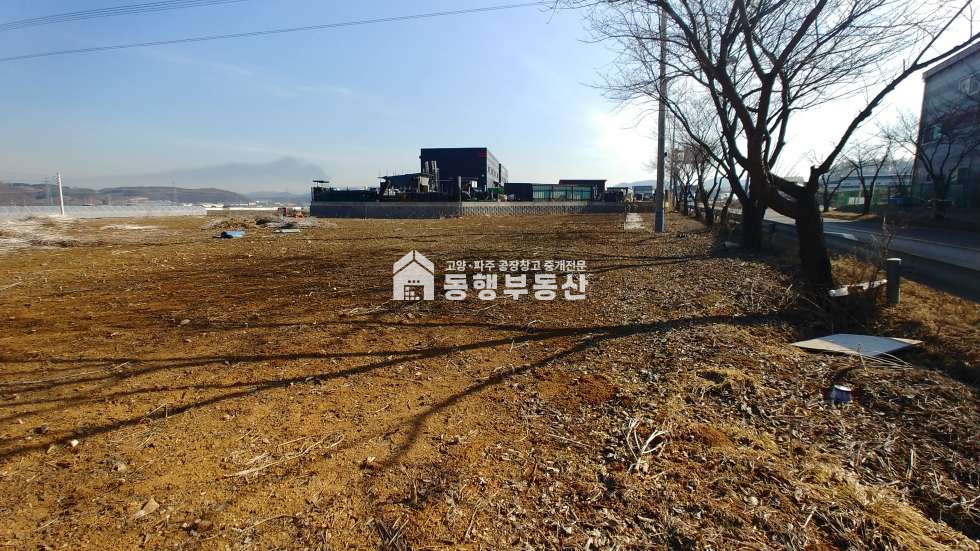 경기 파주시 월롱면 위전리 2차선 도로변, 반듯한 토지모양, 서울~문산고속도로 월롱ic, 제2외곽순환도로 도내ic 인근, 투자가치, 계획관리지역 토지 300평 매매 매매 매물번호 10359 사진 3