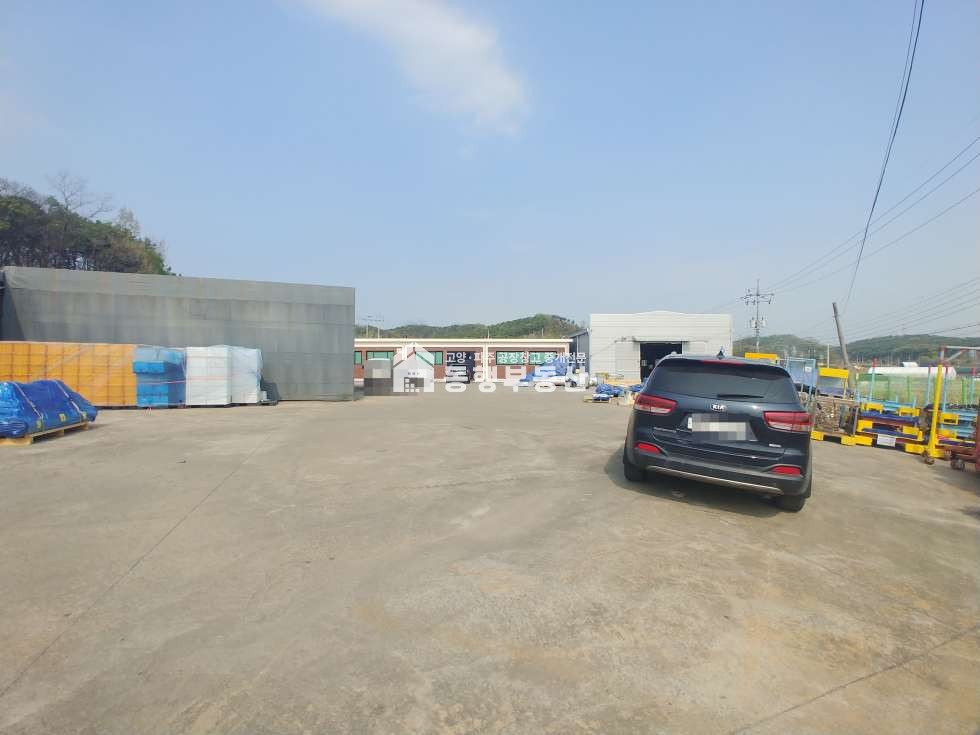 경기 파주시 월롱면 영태리 40피트 진출입, 금촌ic 인근, 고전력, 내부사무실, 기숙사시설, 내부 컨디션 최상급, 일반공장 300평 임대 월세 매물번호 10165 사진 14