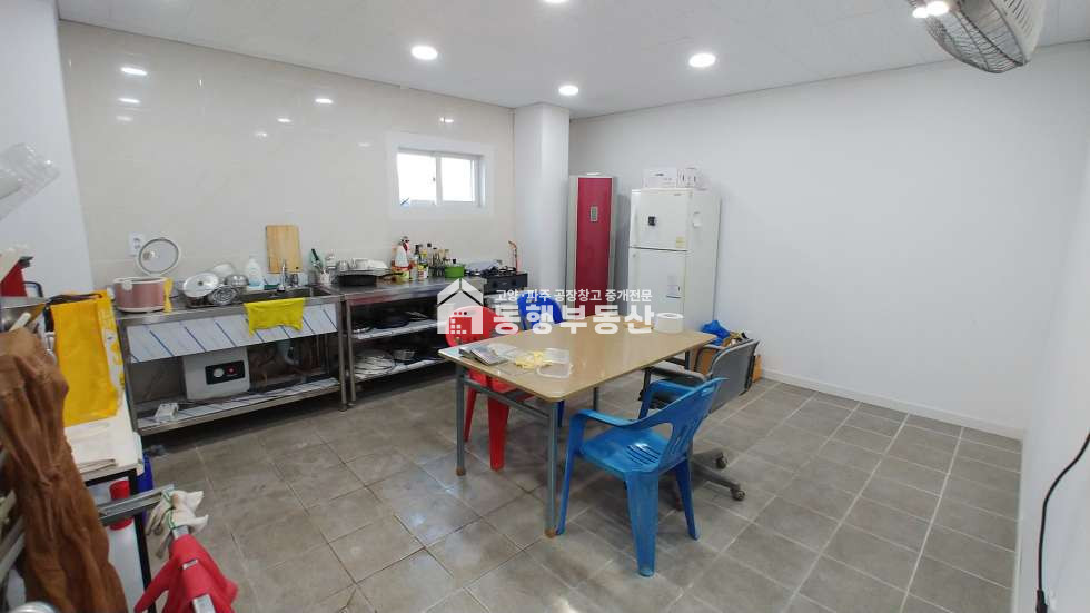 경기 파주시 월롱면 영태리 #40피트 #서울문산고속도로 #금촌ic #10분거리 #공장 #평임대 매매 매물번호 10829 사진 4