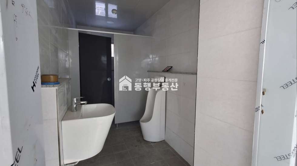 경기 고양덕양구 관산동 #71평 #하수직관 #식품제조가능 #신축 #넓은 테라스 월세 매물번호 10964 사진 8