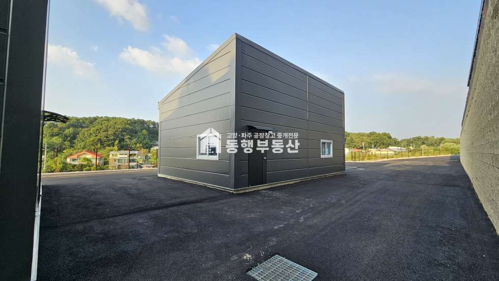 경기 파주시 파주읍 봉암리 #월롱ic #제2외곽호재 #전기400kw #기숙사 #사무동별동 #대형공장 540평매매 매매 매물번호 10405 사진 27