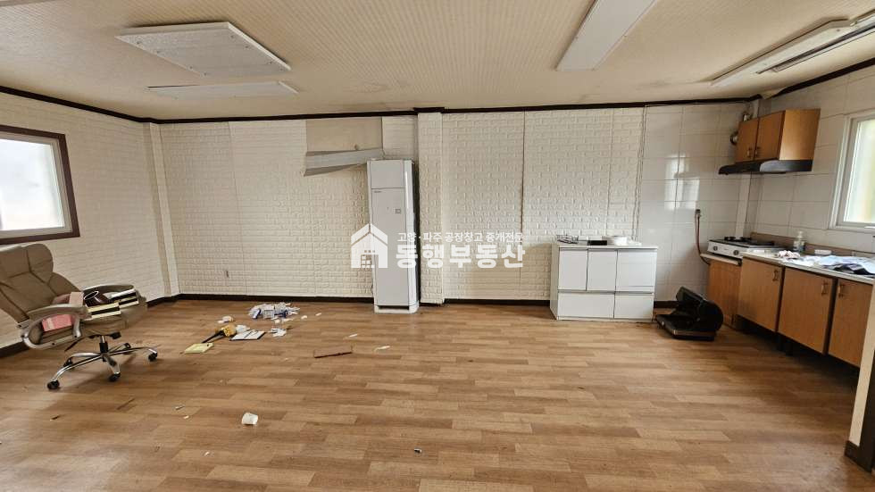 경기 파주시 조리읍 능안리 #태양광70kw #오수직관 #식품가능 #북고양설문ic #부지524평 #공장340평매매 매매 매물번호 11189 사진 25