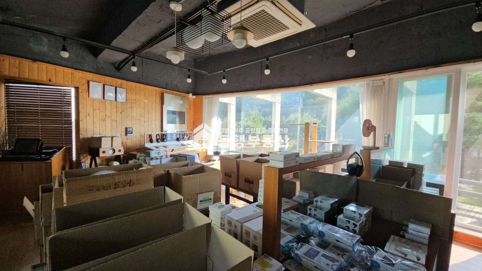 경기 파주시 광탄면 신산리 #넓은마당 #조경 #전원주택 #부지377평 #주택65평매매 매매 매물번호 11194 사진 20