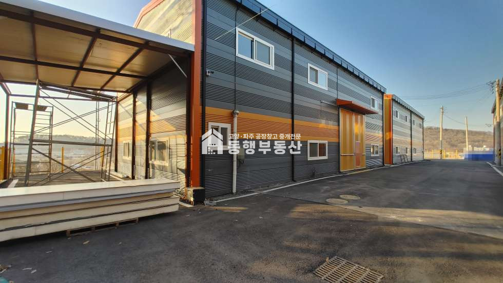 경기 파주시 조리읍 오산리 40피트 진출입, 넓은단독마당, 금촌ic 인근, 1/2종근생 360평 매매 매매 매물번호 10087 사진 8