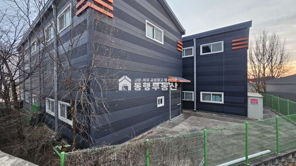 경기 파주시 산남동 #자유로 #내부사무실 #오수직관 #식품가능 #제조공장 #76평임대 월세 매물번호 11292 사진 2