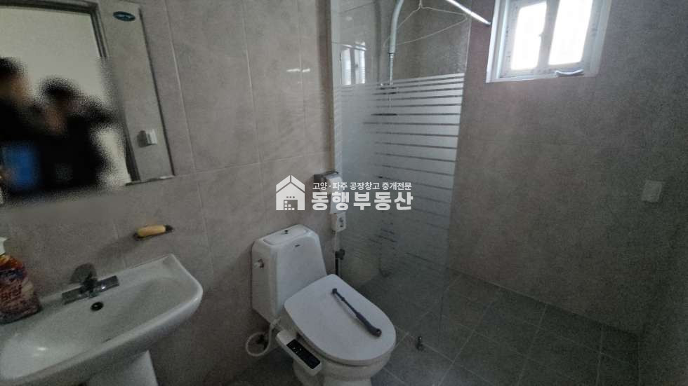 경기 파주시 법원읍 가야리 #법원ic #전기50kw #화물EV #5톤차진출입 #부지822평 #공장 #531평매매 매매 매물번호 11341 사진 13