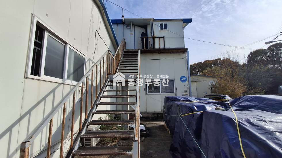 경기 파주시 조리읍 능안리 #창고시설#108평+2층 약 30평대 #설문IC 5분거리#즉시입주 월세 매물번호 11237 사진 6