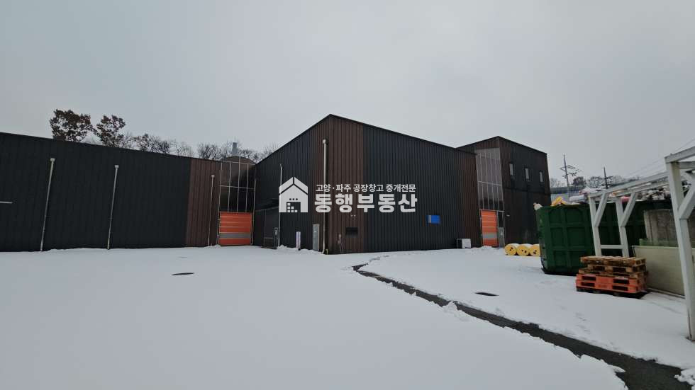 경기 파주시 조리읍 능안리 #서울문산고속도로 #광고효과 #북고양설문ic #금촌ic #초고압시설 #공장부지 #1996평 #공장건물 #1196평매매 매매 매물번호 10930 사진 5