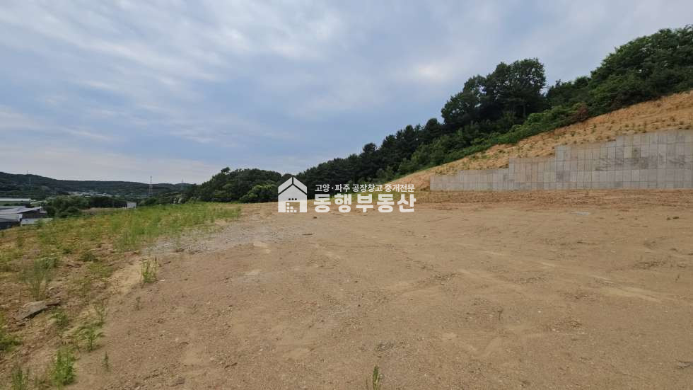 경기 파주시 파주읍 봉암리 #40피트 #월롱ic #제2외곽순환도로 #계획관리지역 #투자가치 #창고허가득 #부지 #2780평매매 매매 매물번호 10656 사진 8