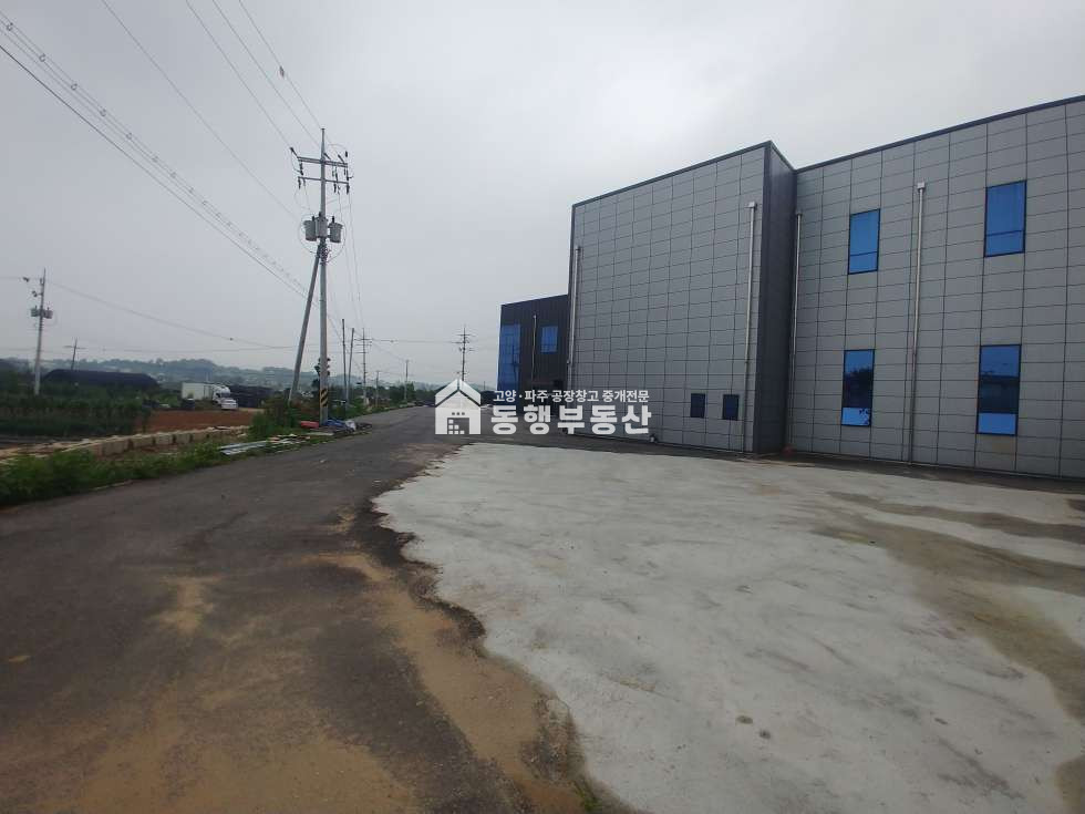 경기 파주시 조리읍 대원리 오수직관,식품가능, 40피트 진출입, 북고양설문ic 5분거리, 화물E/V, 사무동/휴게실, 준신축급 컨디션 최상 일반공장 553평 임대 월세 매물번호 10188 사진 9