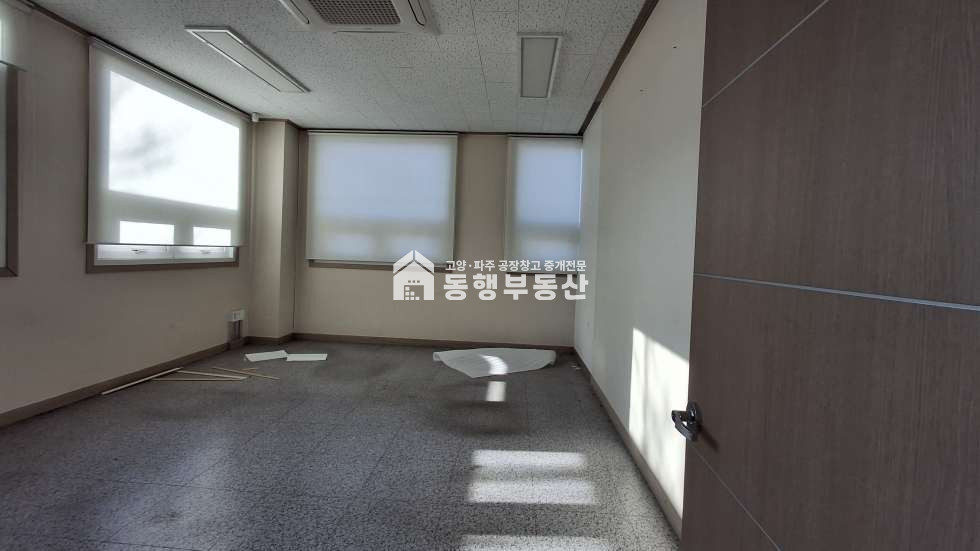 경기 파주시 월롱면 도내리 #공장 #506평 #대형차 진출입가능 #사무동 有 #월롱IC 10분거리 #도내 IC 예정 매매 매물번호 11420 사진 5