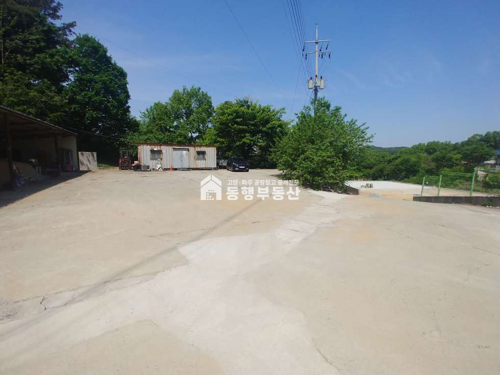 경기 파주시 파주읍 백석리 11톤차량진출입, 서울~문산고속도로 월롱ic, 전기20kw, 시세대비저렴(평당1.5만), 일반공장 195평임대 월세 매물번호 10175 사진 12